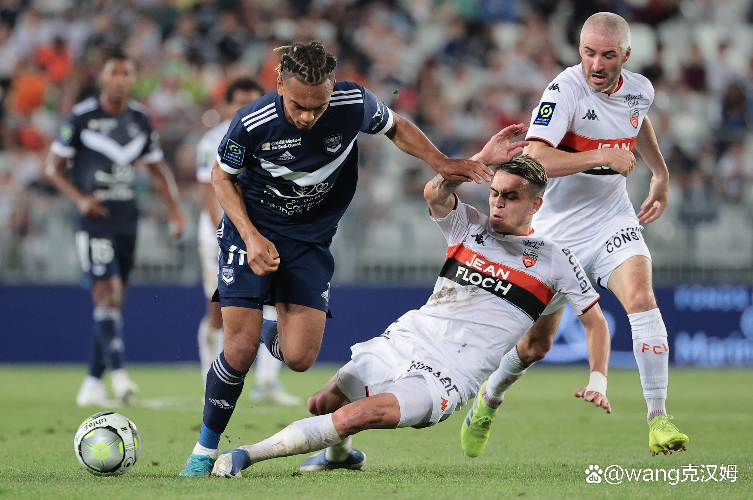 南安普顿遭遇连败，保级形势岌岌可危