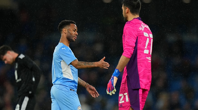 诺维奇客场不敌曼城,实力差距明显 诺维奇客场不敌曼城,实力差距明显