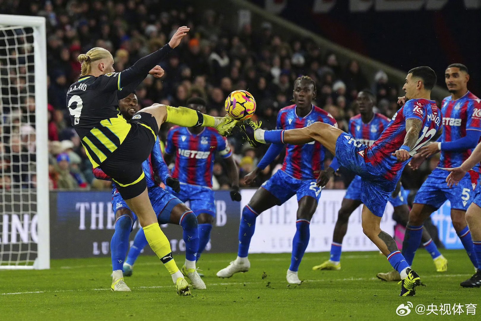 埃弗顿主场不敌水晶宫，遭遇失利