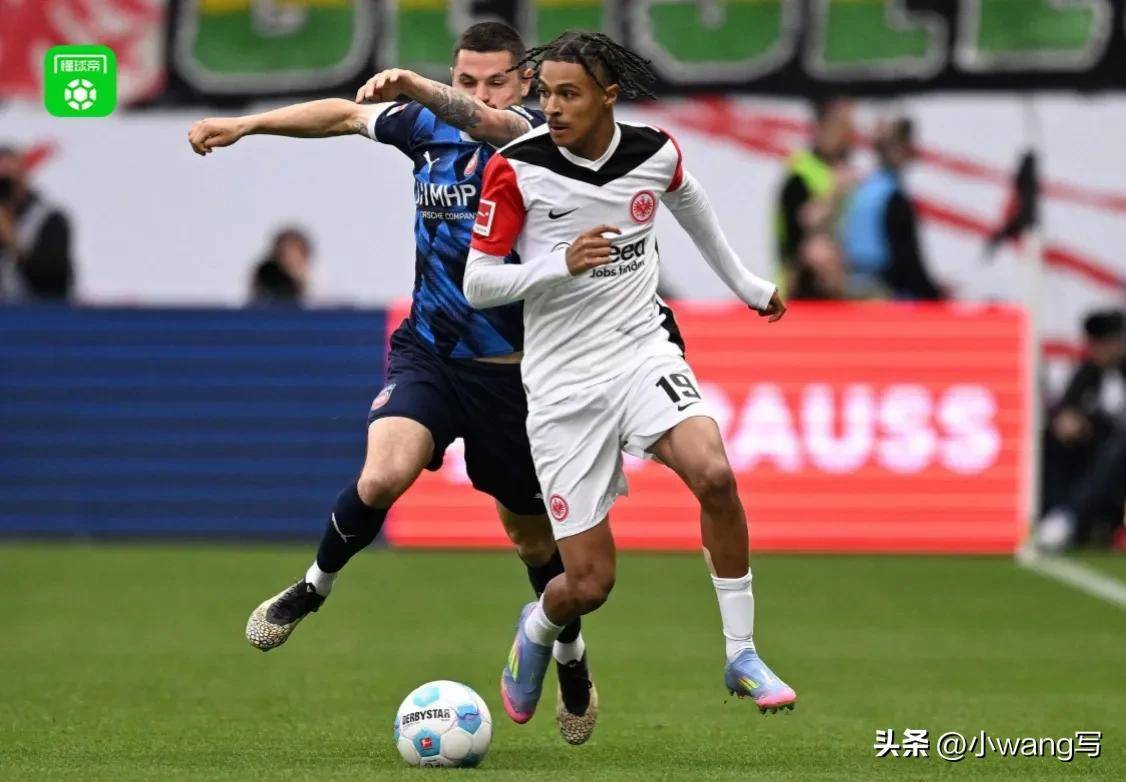 包含法兰克福客场战平柏林赫塔,掰手腕后无胜负的词条 包含法兰克福客场战平柏林赫塔,掰手腕后无胜负的词条