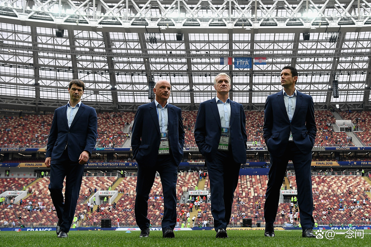 包含赛前专访:尤文图斯主帅谈世俱杯目标的词条 包含赛前专访:尤文图斯主帅谈世俱杯目标的词条