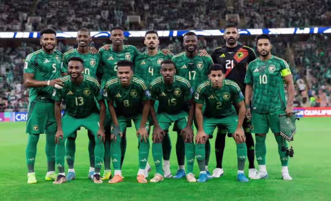 阿尔及利亚队晋级比赛不留余地