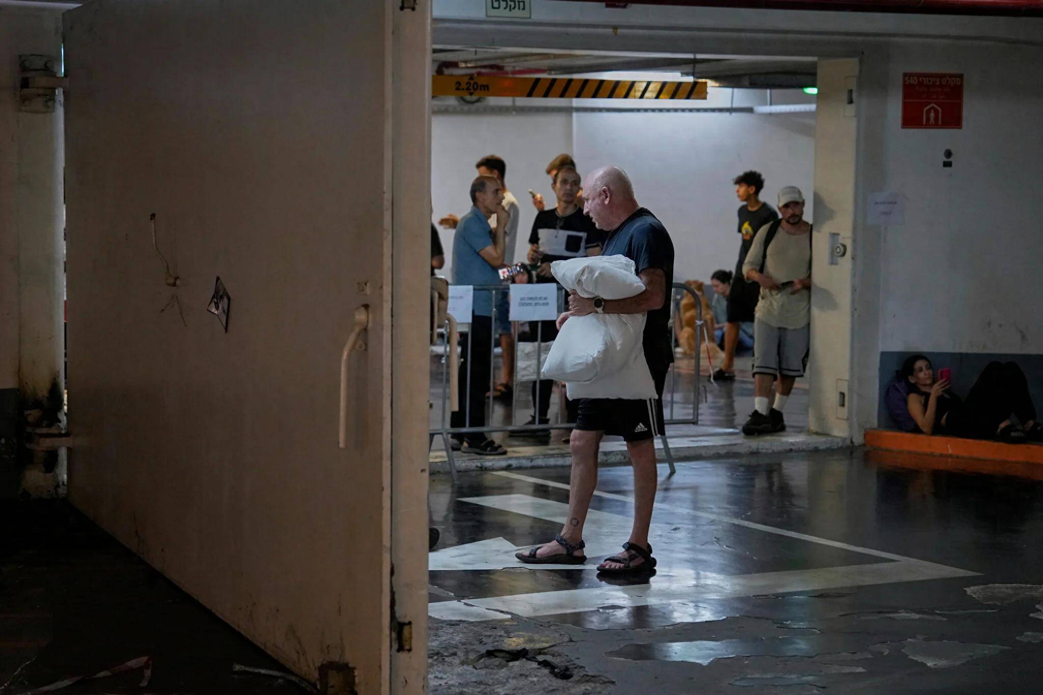 以色列艰难击败拉脱维亚,小组悬念渐显 以色列艰难击败拉脱维亚,小组悬念渐显