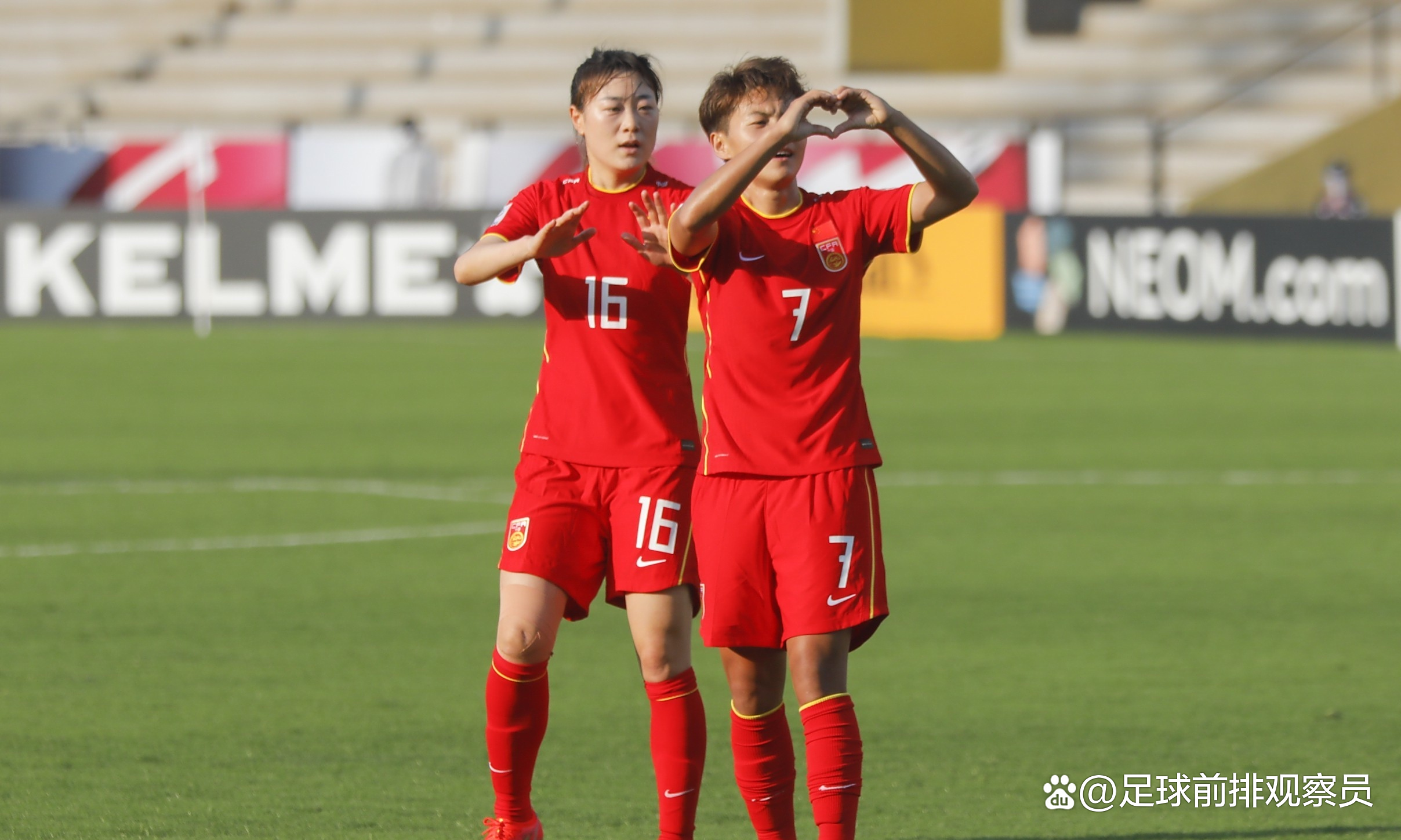 女足联赛针锋相对，角逐激烈