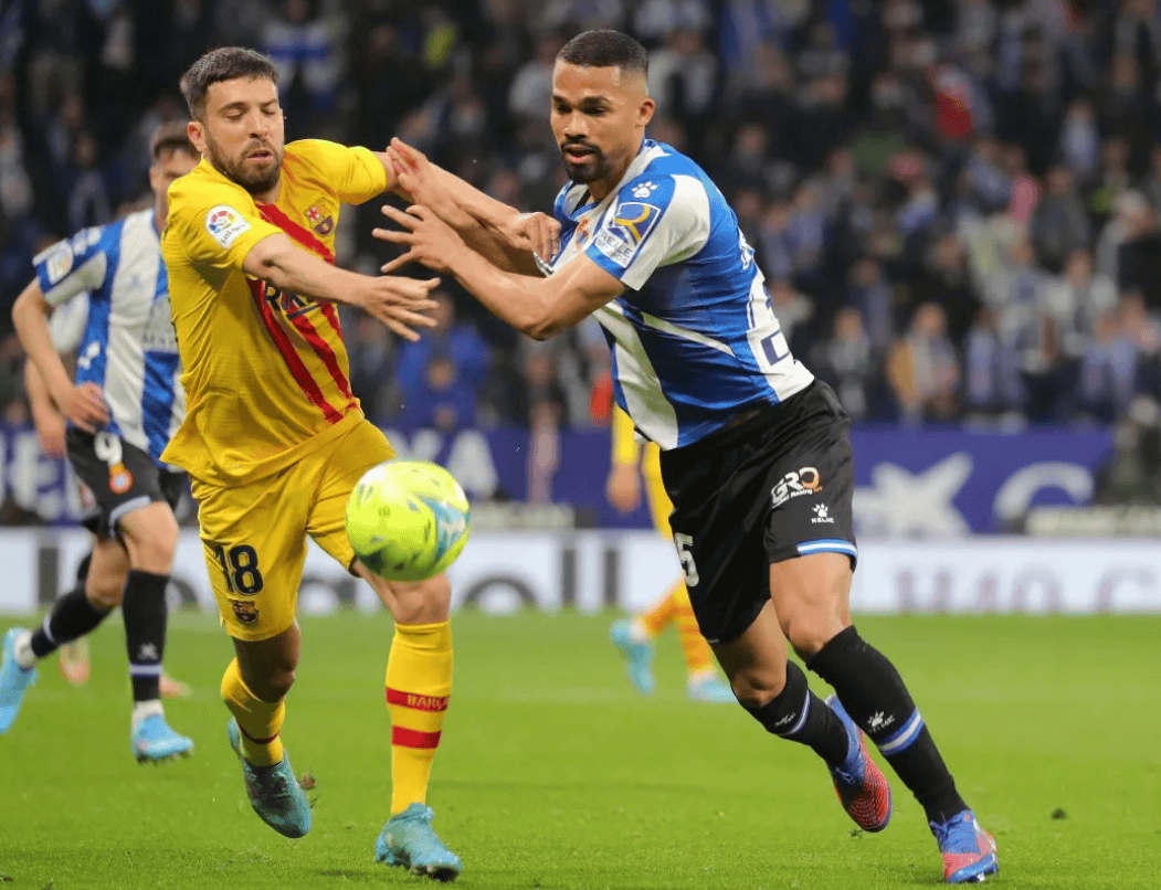 关于比利亚雷亚尔对西班牙人:争霸沉闷局势的信息 关于比利亚雷亚尔对西班牙人:争霸沉闷局势的信息