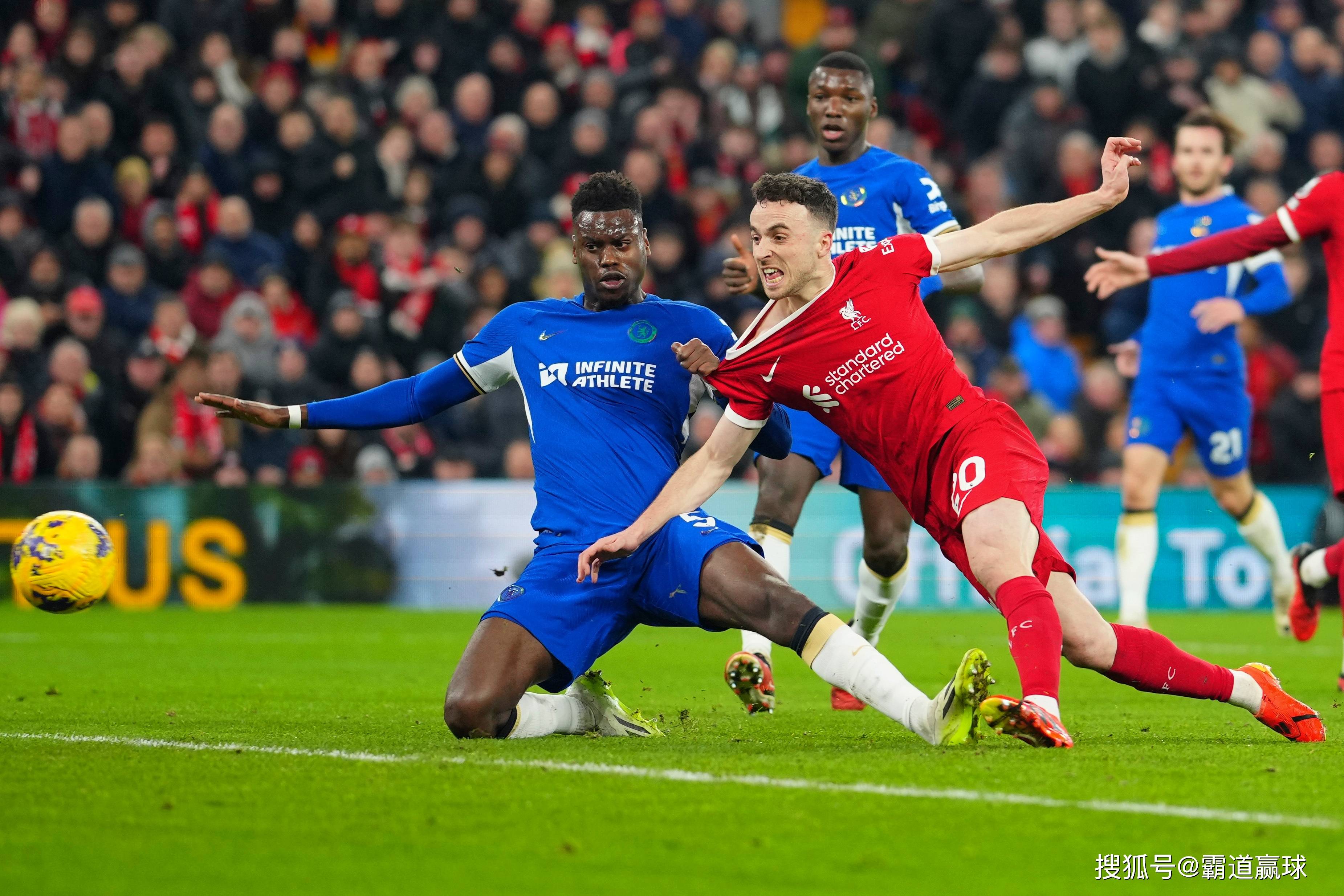 利物浦客场表现抢眼,防线坚韧 利物浦客场表现抢眼,防线坚韧