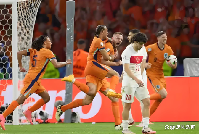 包含德国队晋级欧洲杯强，葡萄牙队惨遭淘汰的词条