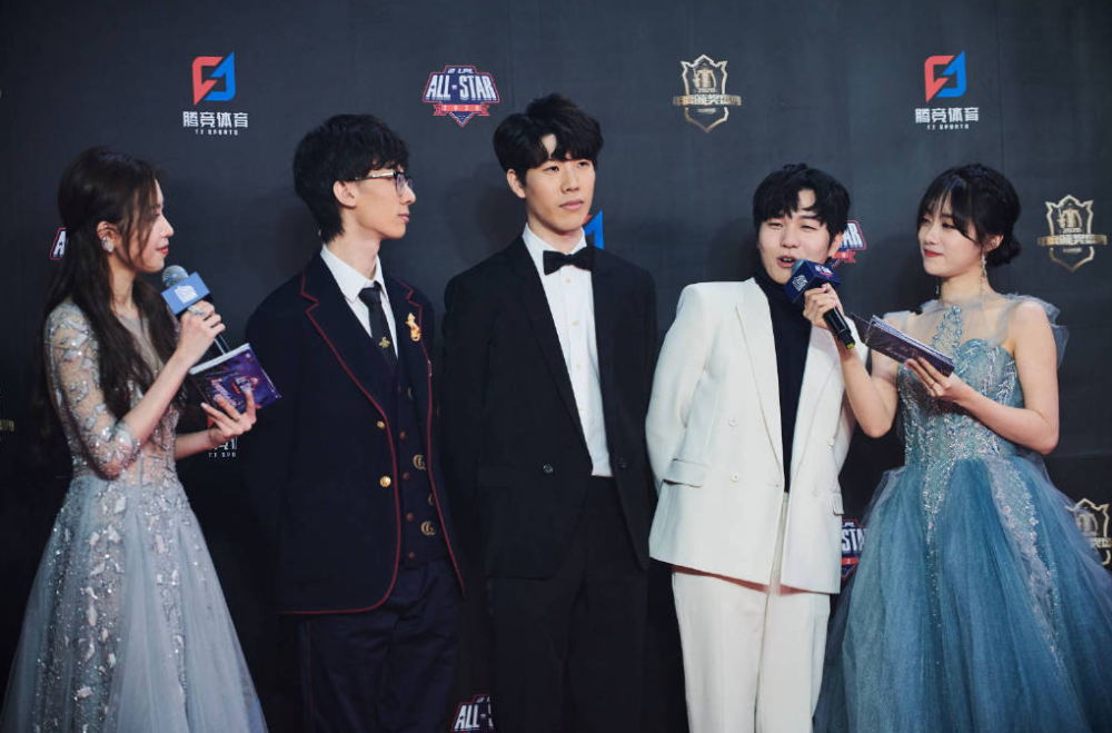 NS血洗HKA,Inspired团战一打五激烈交锋成都决赛之夜,留下经典瞬间的简单介绍 NS血洗HKA,Inspired团战一打五激烈交锋成都决赛之夜,留下经典瞬间的简单介绍