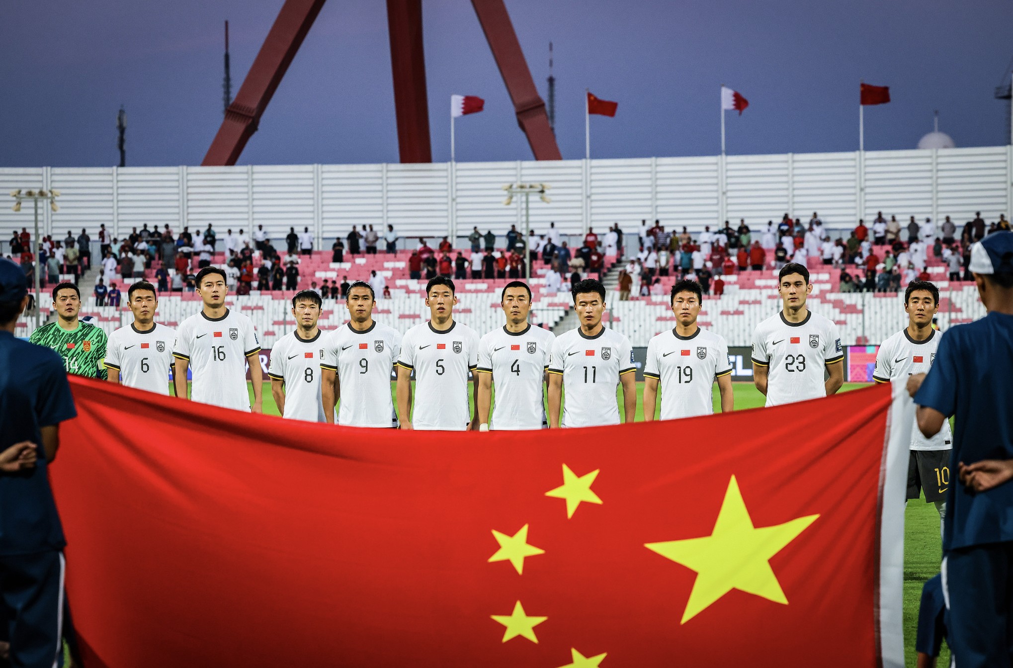 国际足球赛场上亚洲球队大放异彩 国际足球赛场上亚洲球队大放异彩