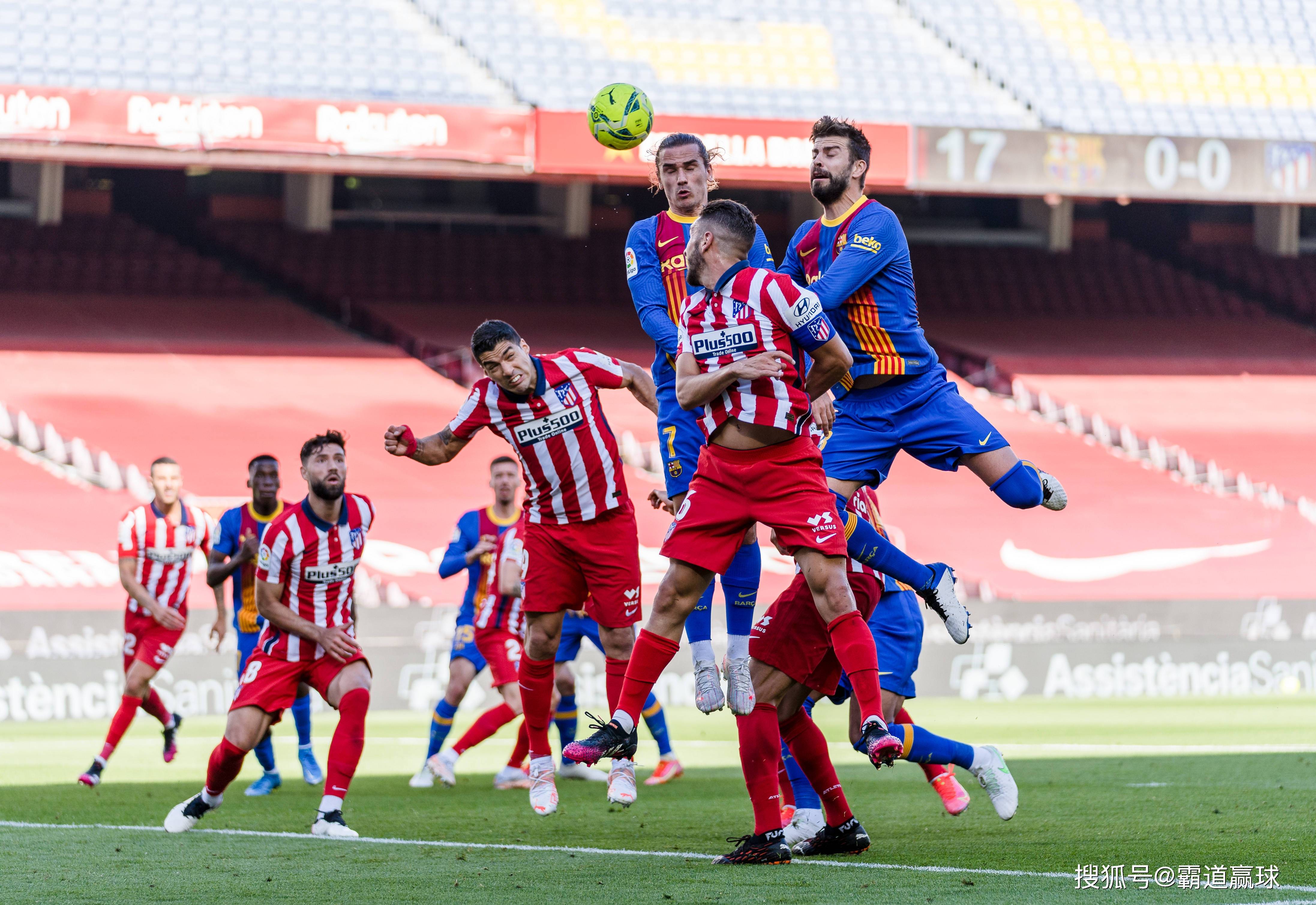 本赛季联赛比拼中球员竞技激情 本赛季联赛比拼中球员竞技激情