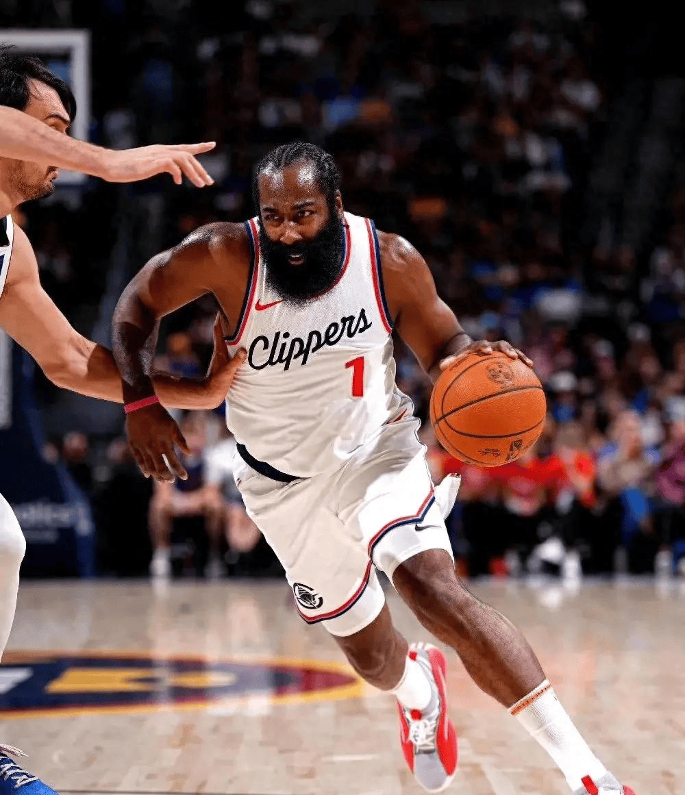 火箭大胜马刺:哈登砍下50+专家预测再夺MVP 火箭大胜马刺:哈登砍下50+专家预测再夺MVP